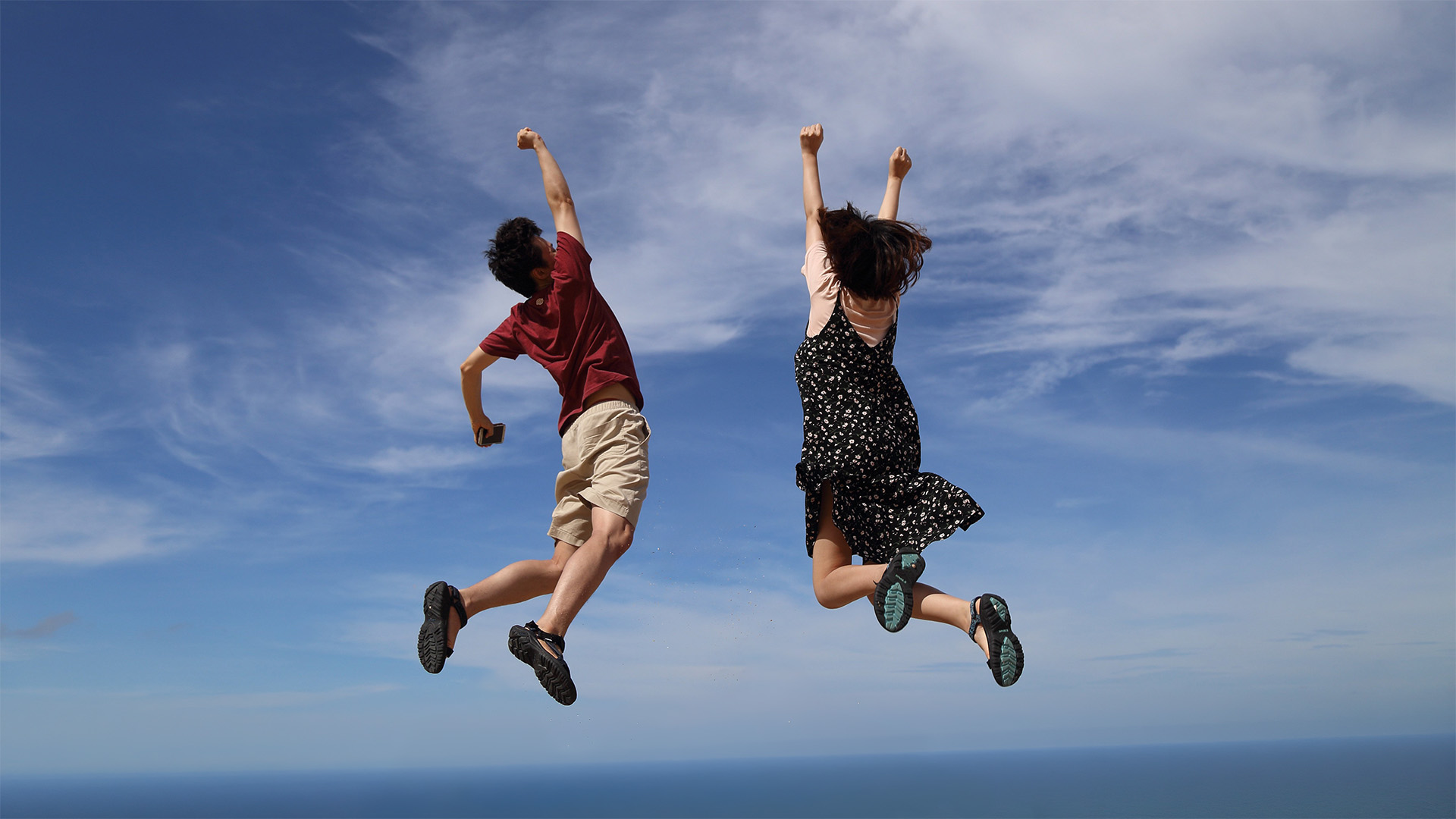 4993578-jump-2731641-vers2